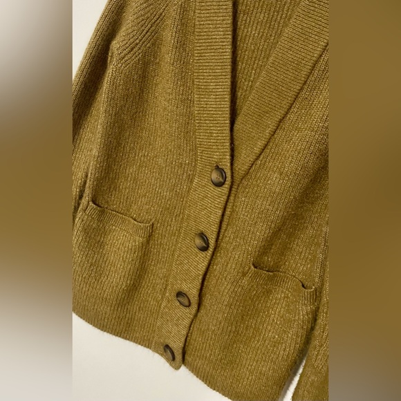 DENVER HAYES LADIES SWEATER - Picture 2 of 3